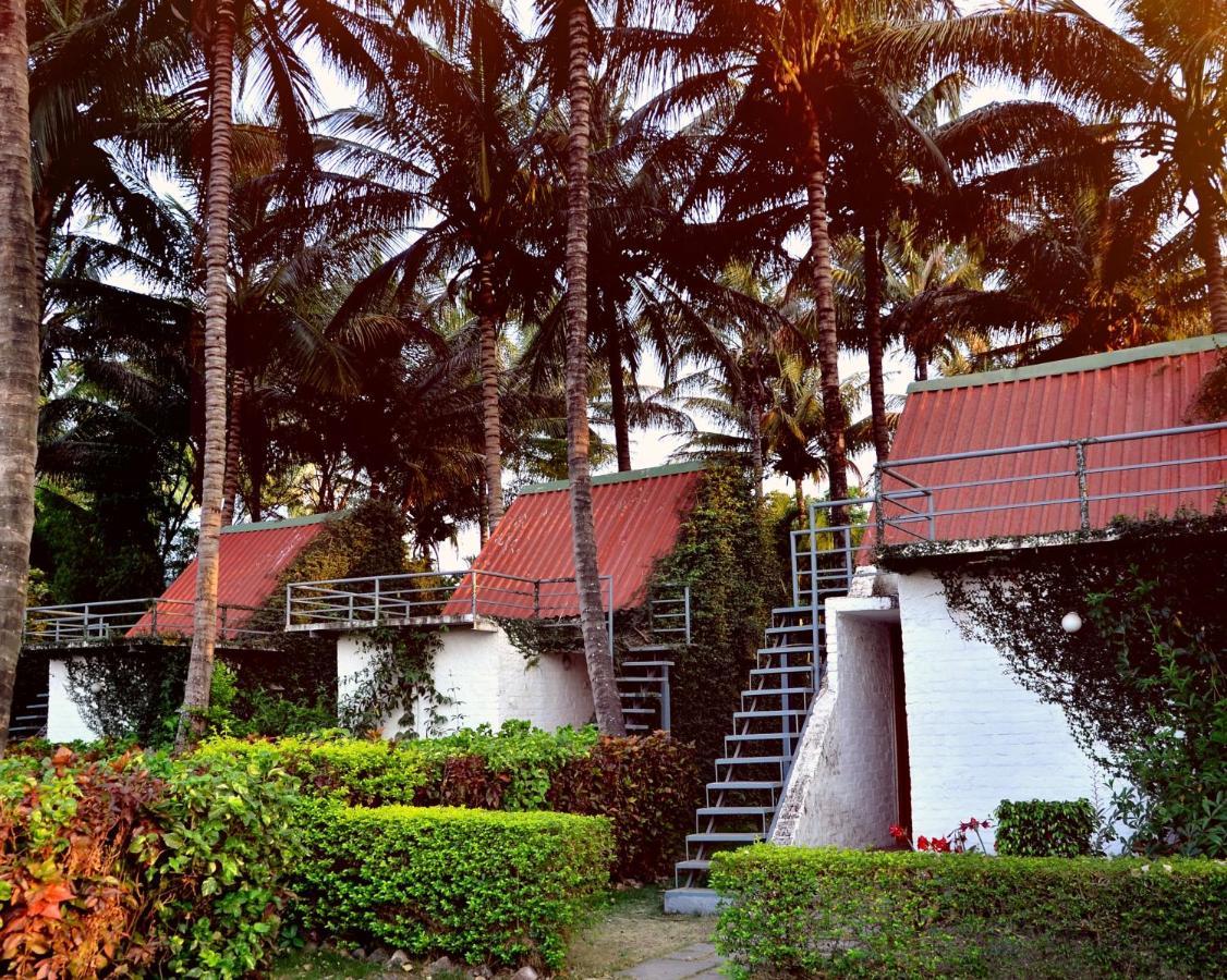 Anandvan Holiday Homes, Wai ภายนอก รูปภาพ